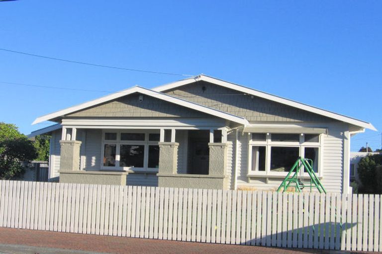 Photo of property in 16 Montague Street, Alicetown, Lower Hutt, 5010