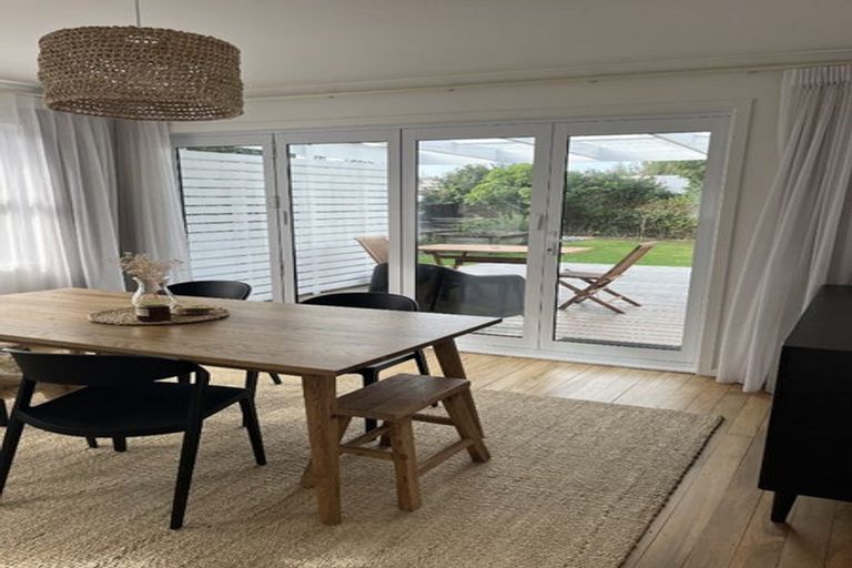 Photo of property in 67 Record Street, Fitzroy, New Plymouth, 4312