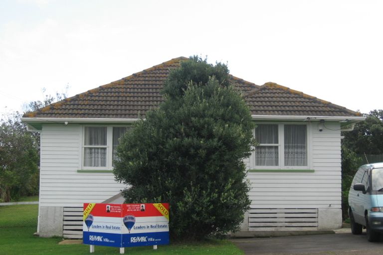 Photo of property in 25 Driver Crescent, Cannons Creek, Porirua, 5024