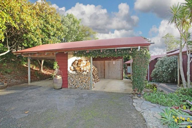 Photo of property in 392 Hillview Road, Bombay, 2675