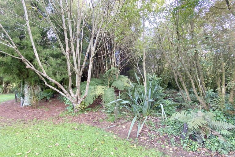 Photo of property in 28 Tangimoana Road, Muhunoa East, Levin, 5570