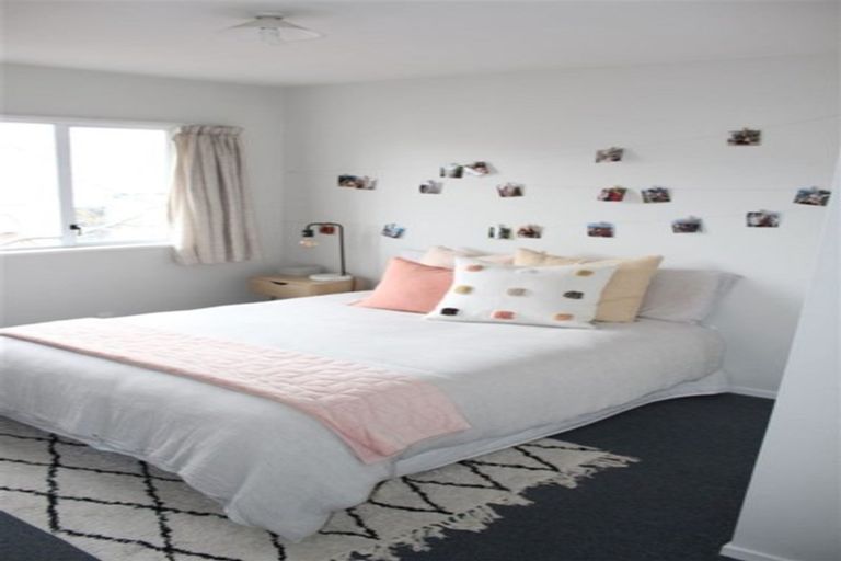 Photo of property in 18k Forth Street, North Dunedin, Dunedin, 9016