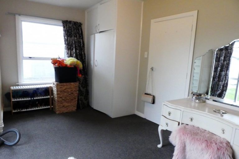 Photo of property in 121 Pages Road, Wainoni, Christchurch, 8061