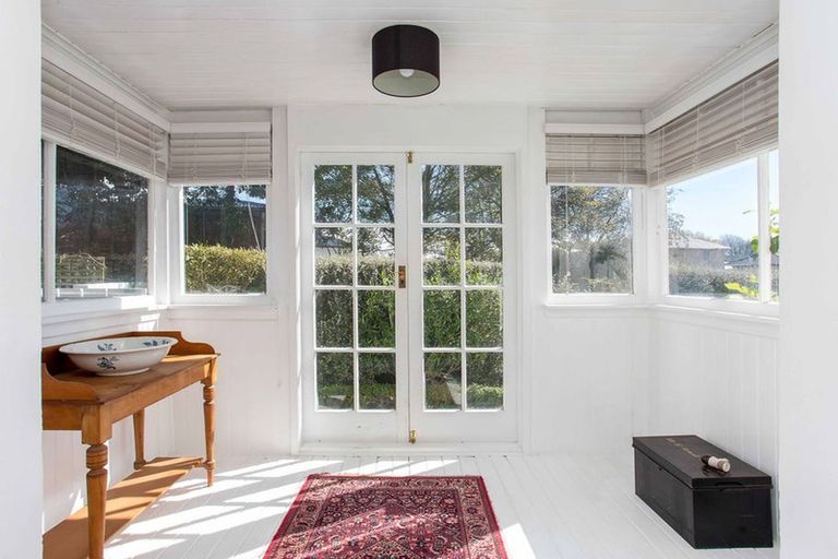 Photo of property in 171 Springfield Road, St Albans, Christchurch, 8014
