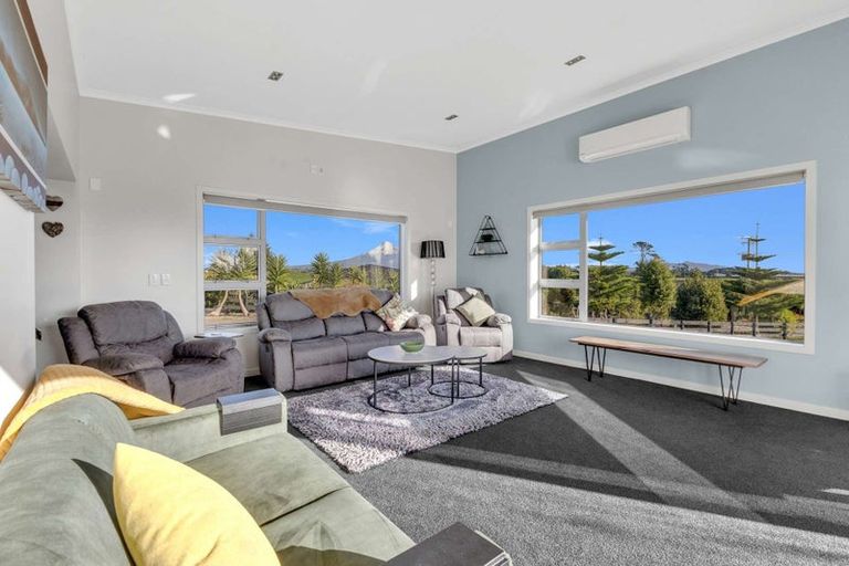 Photo of property in 351 Henwood Road, Hillsborough, New Plymouth, 4372