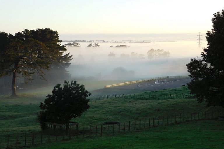 Photo of property in 129 Woodhouse Road, Patumahoe, Pukekohe, 2679