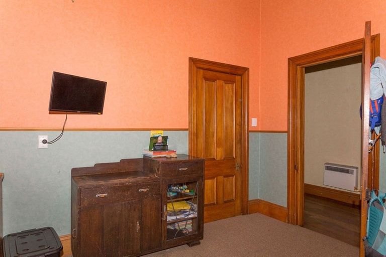 Photo of property in 11 Edward Street, Dannevirke, 4930