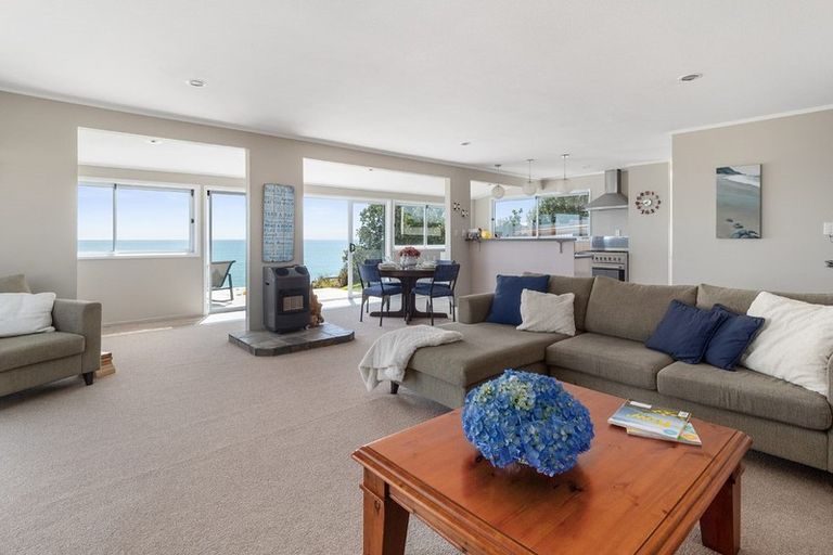 Photo of property in 277 Pukehina Parade, Pukehina, Te Puke, 3189