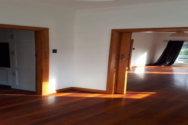 Photo of property in 2 Hooker Avenue, Hospital Hill, Napier, 4110