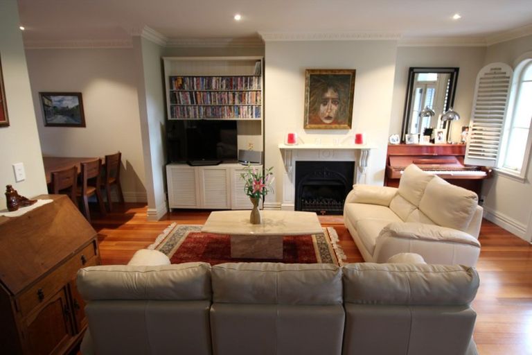 Photo of property in 1j George Street, Newmarket, Auckland, 1023