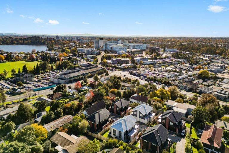 Photo of property in 10/18 Mahoe Street, Melville, Hamilton, 3206