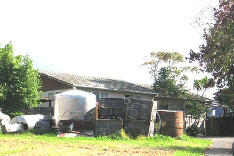 Photo of property in 29 Chislehurst Street, Henderson, Auckland, 0612