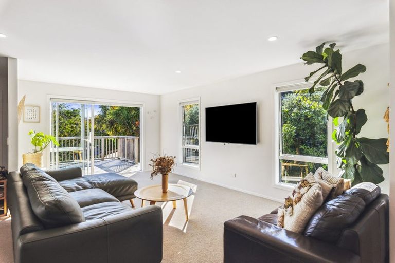 Photo of property in 6 Moa Road, Raumati Beach, Paraparaumu, 5032