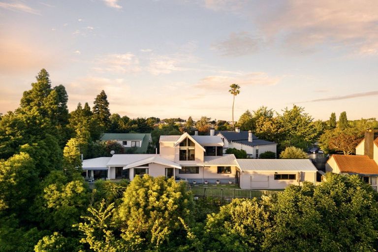 Photo of property in 14 Silva Crescent, Riverlea, Hamilton, 3216