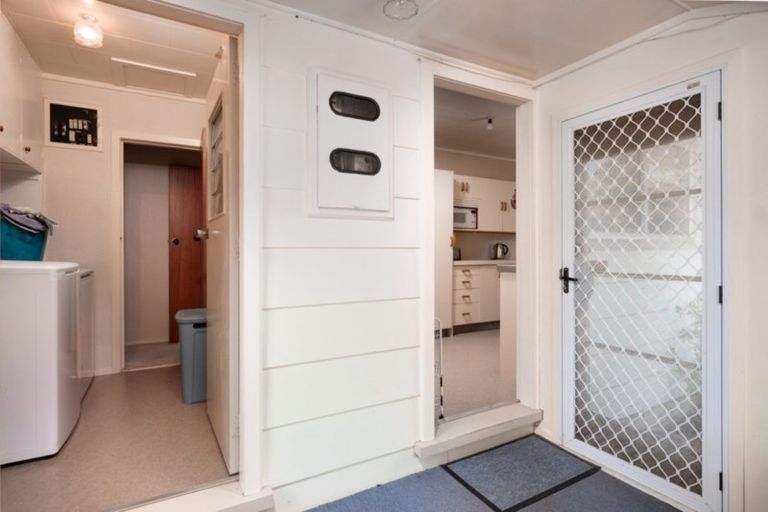 Photo of property in 4 Leon Street, Riverdale, Gisborne, 4010