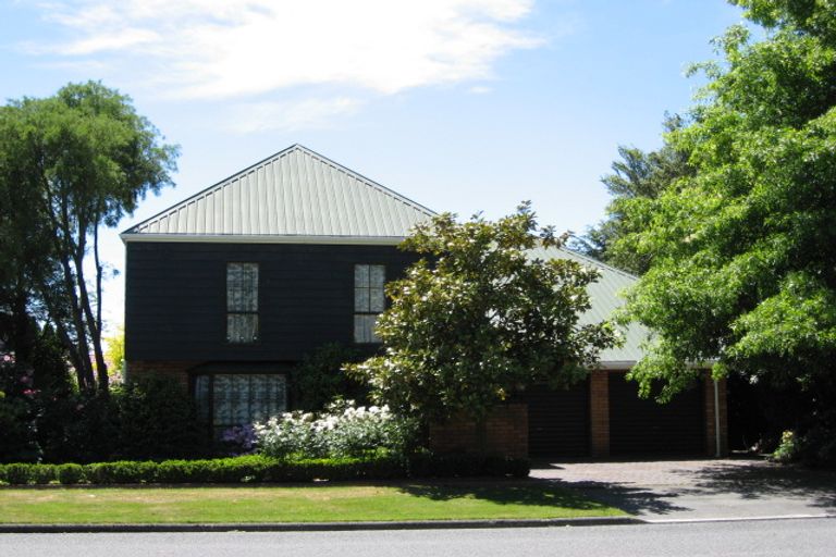 Photo of property in 452 Avonhead Road, Avonhead, Christchurch, 8042