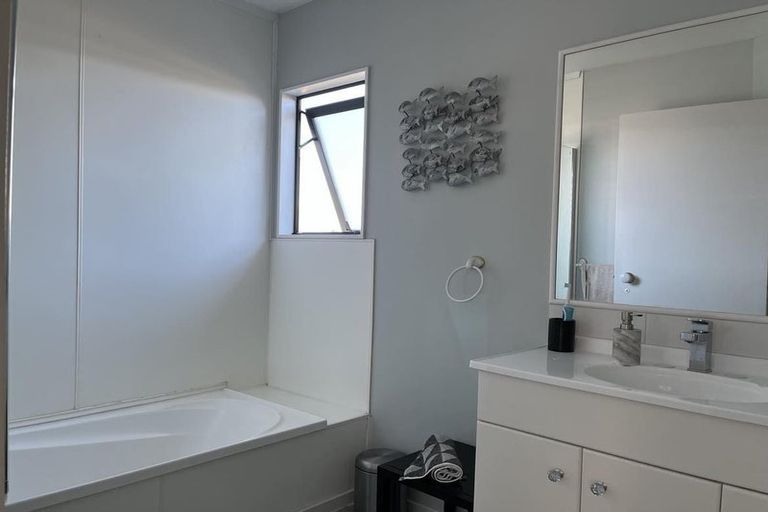 Photo of property in 7a Peter Button Place, Johnsonville, Wellington, 6037