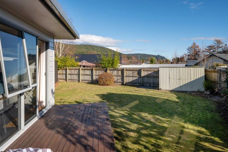 Photo of property in 4 Antonia Place, Kinloch, Taupo, 3377