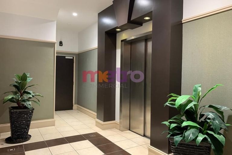 Photo of property in 1b/6 Kingdon Street, Newmarket, Auckland, 1023