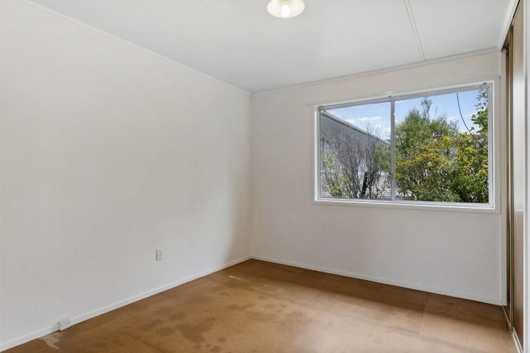 Photo of property in 25 Marcel Place, Glenfield, Auckland, 0629