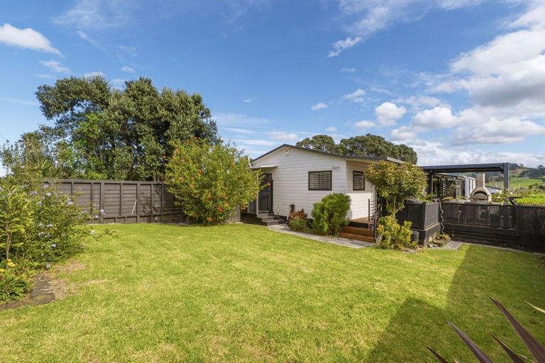 Photo of property in 10 Hillview Road, Waihi Beach, 3611