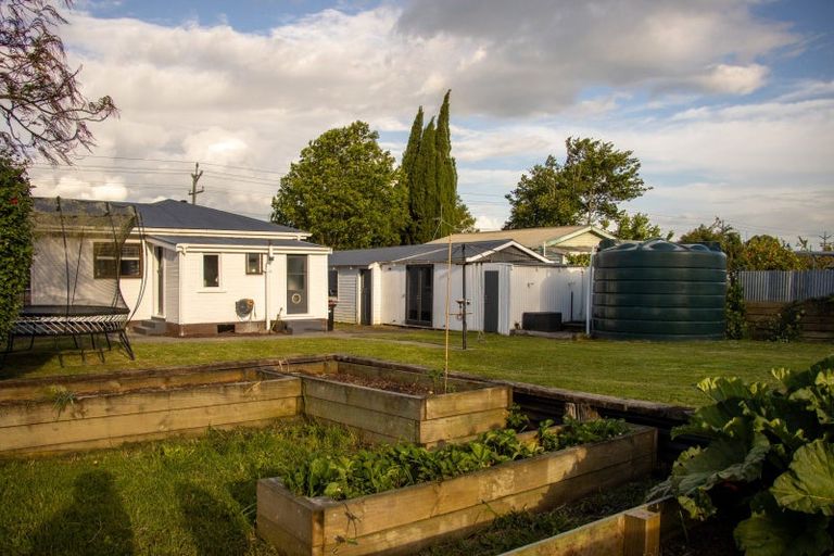 Photo of property in 28 Ngarua Road, Waitoa, 3310