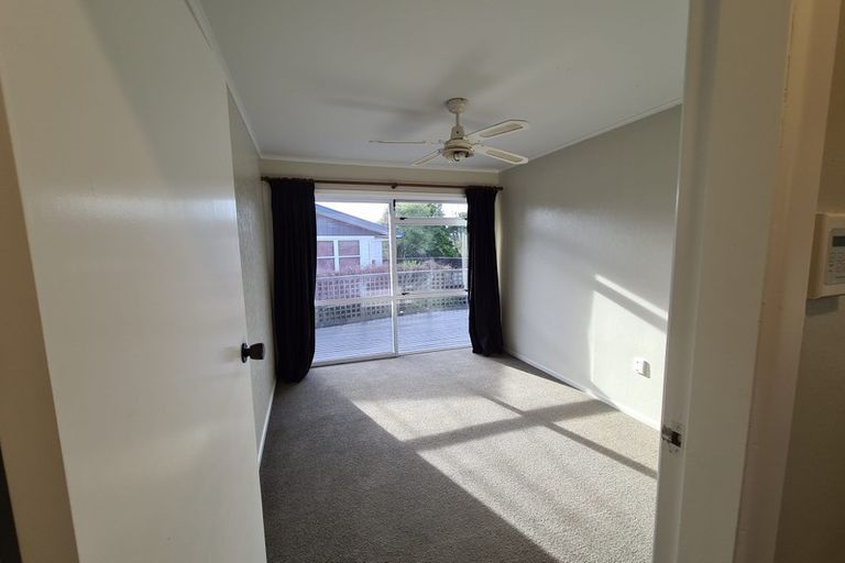 Photo of property in 27 Joanna Place, Deanwell, Hamilton, 3206