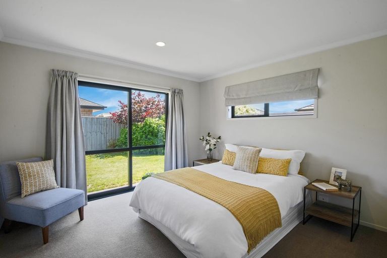 Photo of property in 37 Faringdon Boulevard, Rolleston, 7615