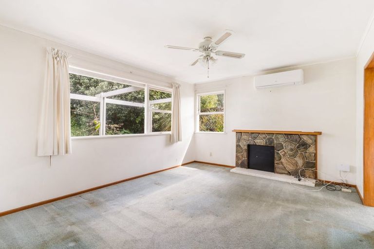 Photo of property in 33 Compton Street, Hillcrest, Auckland, 0627