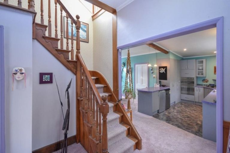 Photo of property in 6 Marion Street, Macandrew Bay, Dunedin, 9014