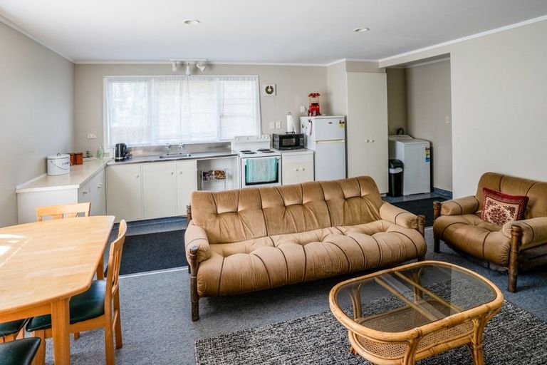 Photo of property in 112 Oak Street, Mangapapa, Gisborne, 4010