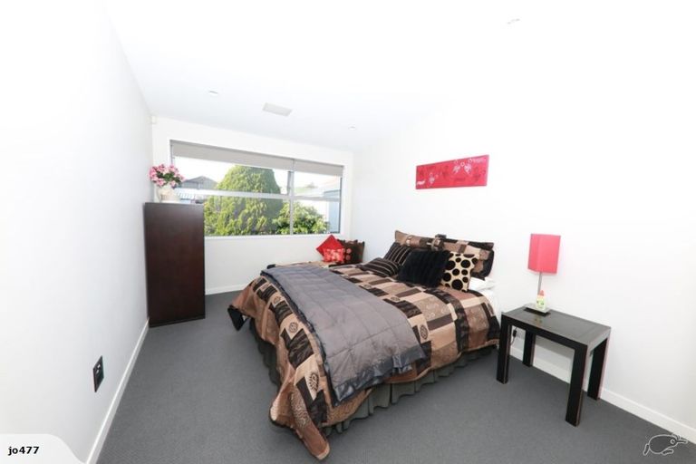 Photo of property in 25 St Michaels Avenue, Point Chevalier, Auckland, 1022