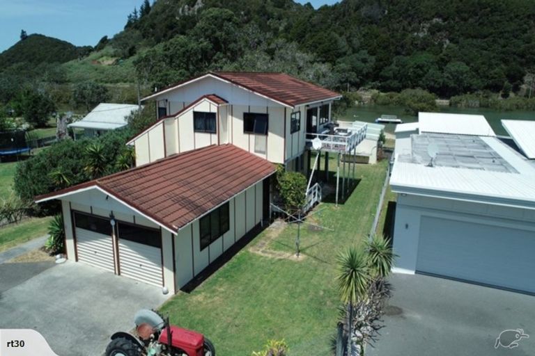 Photo of property in 16 Pataua Street, Pataua South, Onerahi, 0192