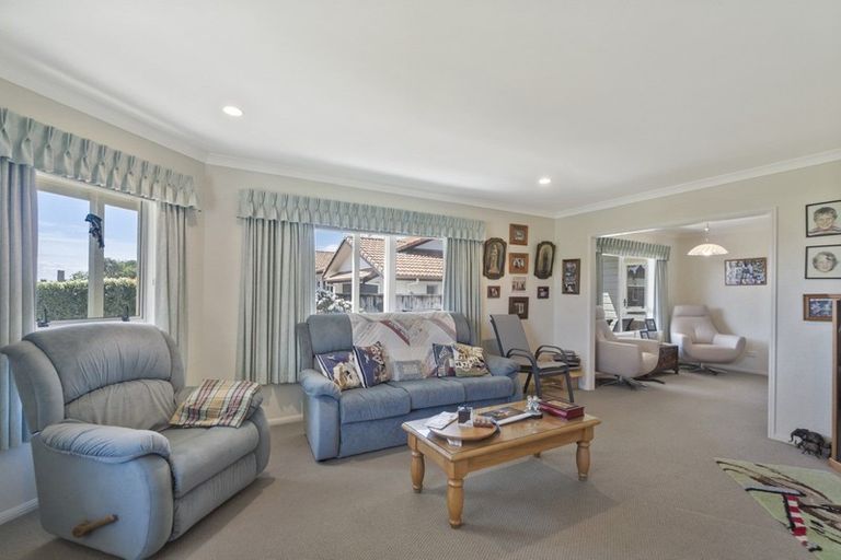 Photo of property in 11 Cedar Way, Morrinsville, 3300