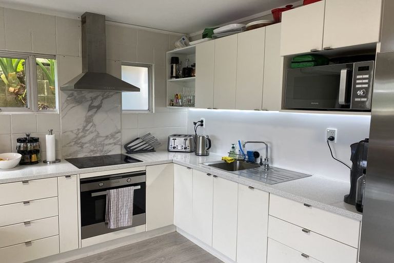 Photo of property in 1/23b Hillsborough Road, Hillsborough, Auckland, 1042