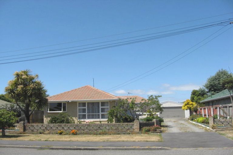 Photo of property in 10 Sylvia Street, Parklands, Christchurch, 8083