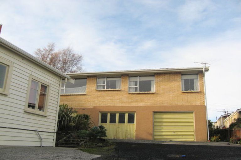 Photo of property in 17 Comely Bank, Opoho, Dunedin, 9010