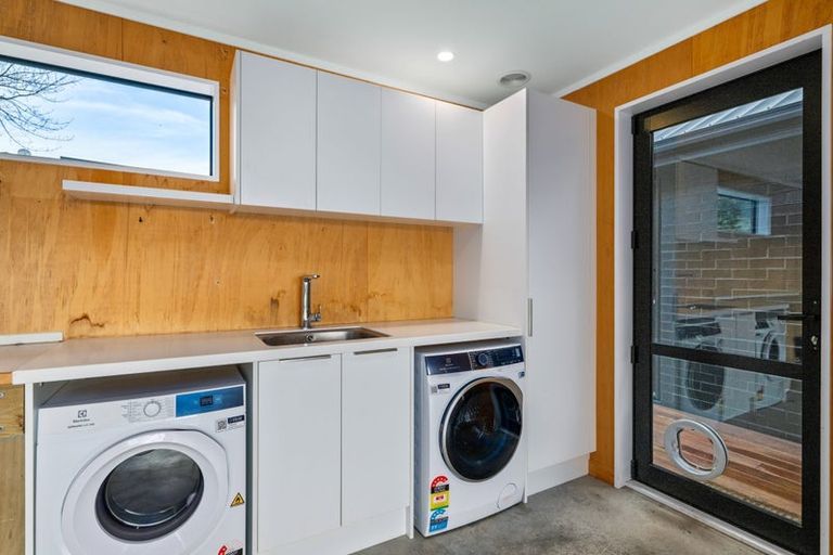 Photo of property in 19 Golf View Close, Fairhall, 7272