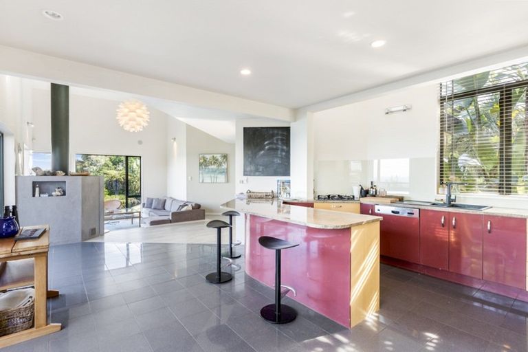 Photo of property in 74 Kestrel Heights, Arkles Bay, Whangaparaoa, 0932