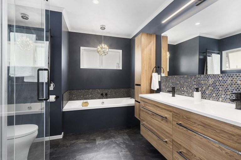 Photo of property in 13 De Castro Place, Titahi Bay, Porirua, 5022