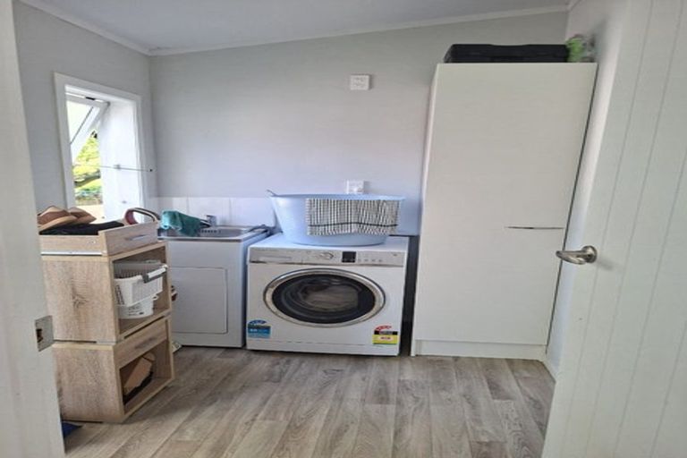 Photo of property in 1/12 Halsey Road, Manurewa, Auckland, 2102