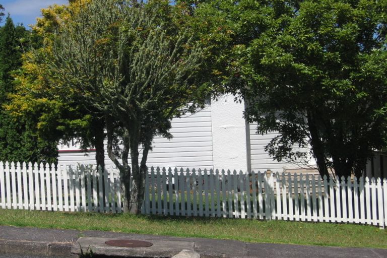 Photo of property in 186 Manuka Road, Bayview, Auckland, 0629