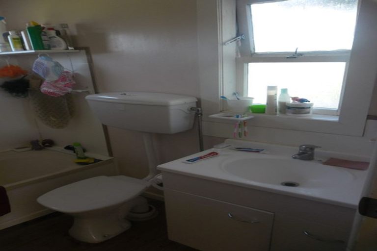 Photo of property in 26 Dublin Street, Pukekohe, 2120