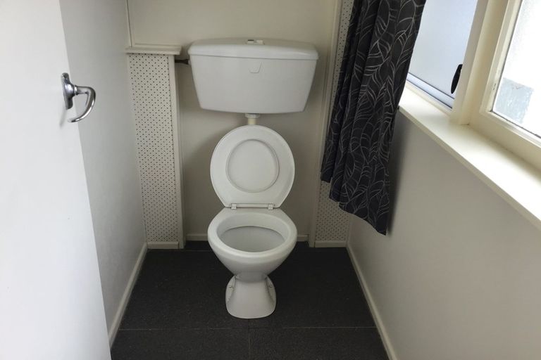 Photo of property in 41 West End Avenue, Woodhill, Whangarei, 0110