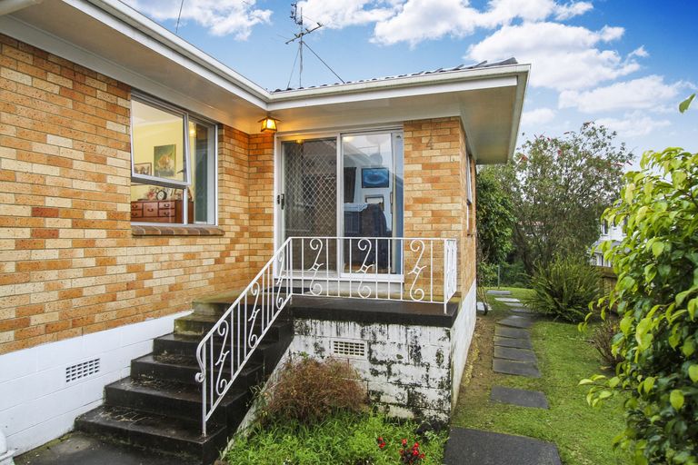 Photo of property in 4/113 Seabrook Avenue, New Lynn, Auckland, 0600