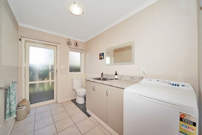Photo of property in 7 Ngakoti Street, Urenui, 4375