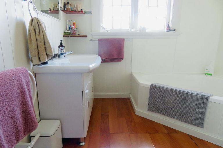 Photo of property in 2 Allnatt Street, Temuka, 7920