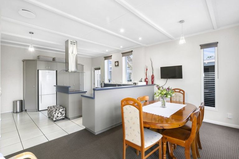 Photo of property in 11 Belgrave Crescent, Kaikorai, Dunedin, 9010