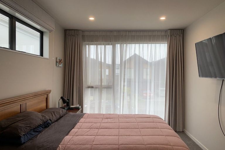 Photo of property in 6 Porowha Road, Westgate, Auckland, 0814