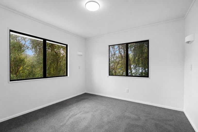 Photo of property in 19 Ngahere Drive, Horahora, Whangarei, 0110